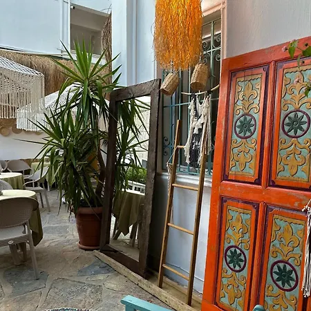 Homestay Andoya Butik *